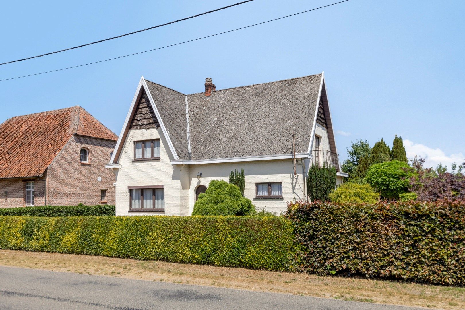 Te renoveren woning met 3 slpks op de grens tussen Geel en Sint-Jozef Olen !  foto 29