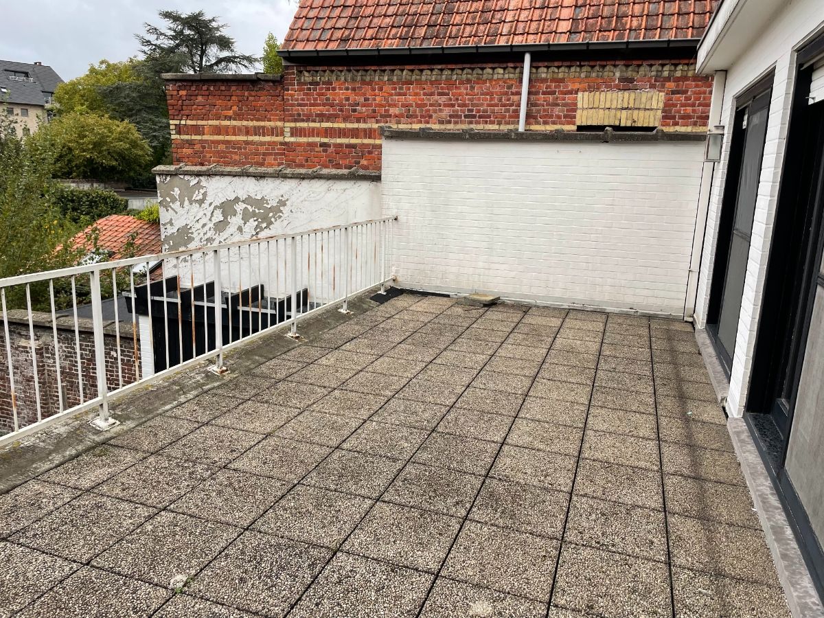 BURGERWONING + TUIN & GARAGE foto 4