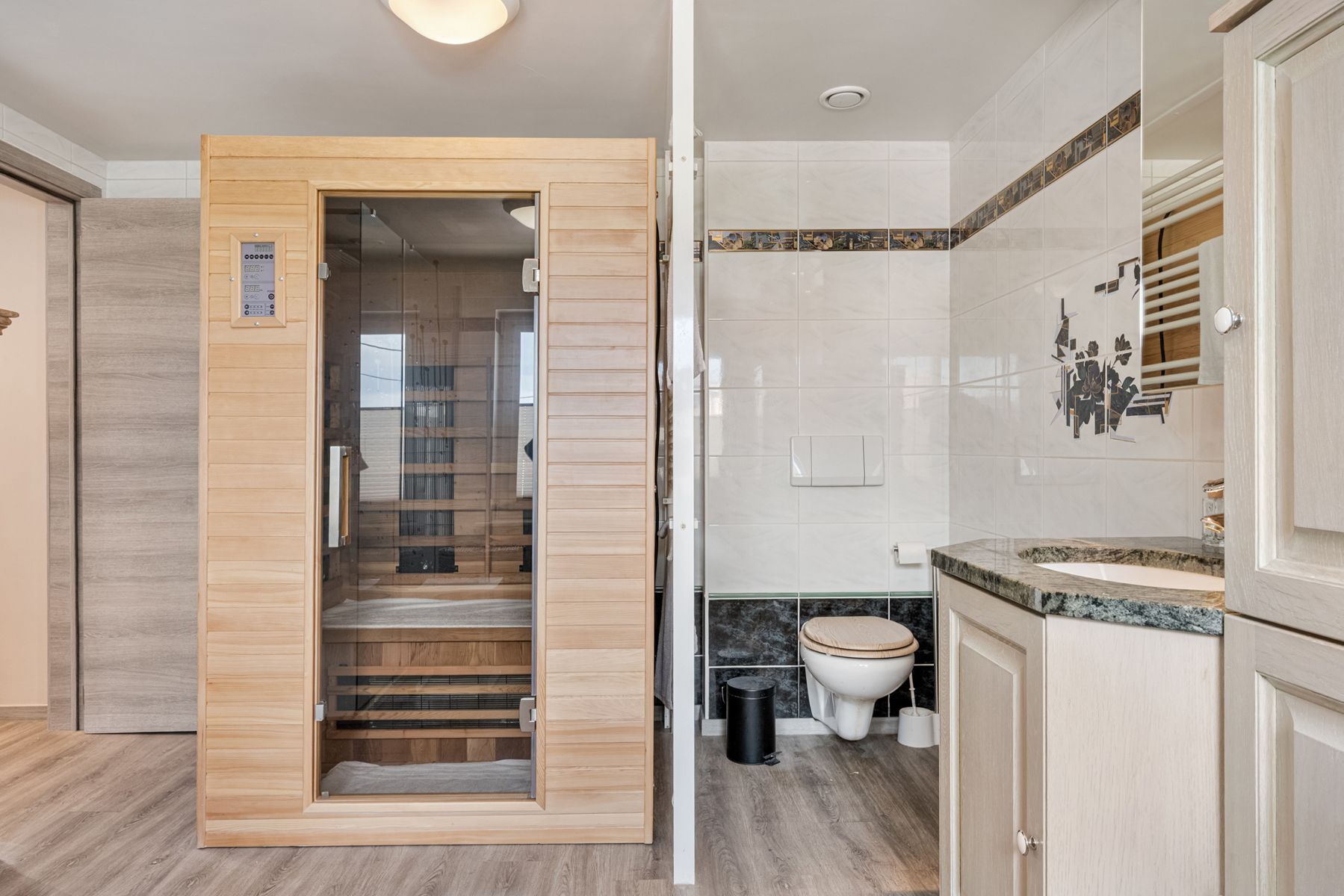 Instapklare woning met 2 slpkrs en voortuin. foto 14