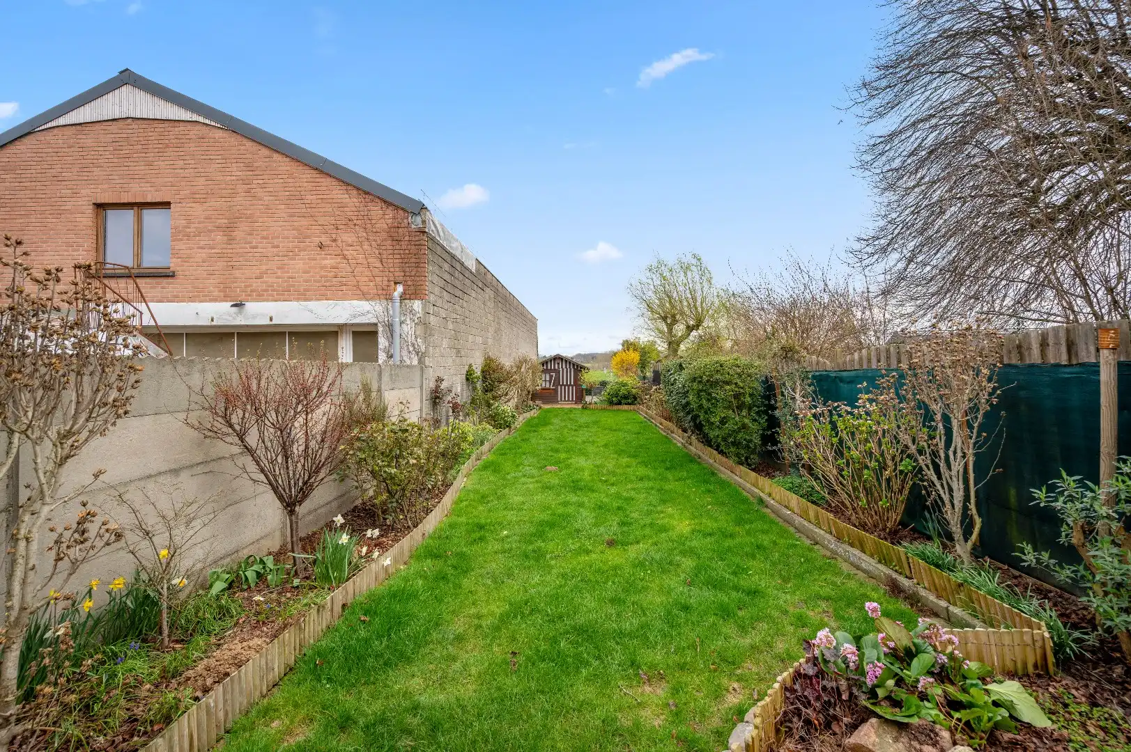 Instapklare rijwoning op een goede ligging in Tienen, met een prachtig zicht op de velden. foto 21