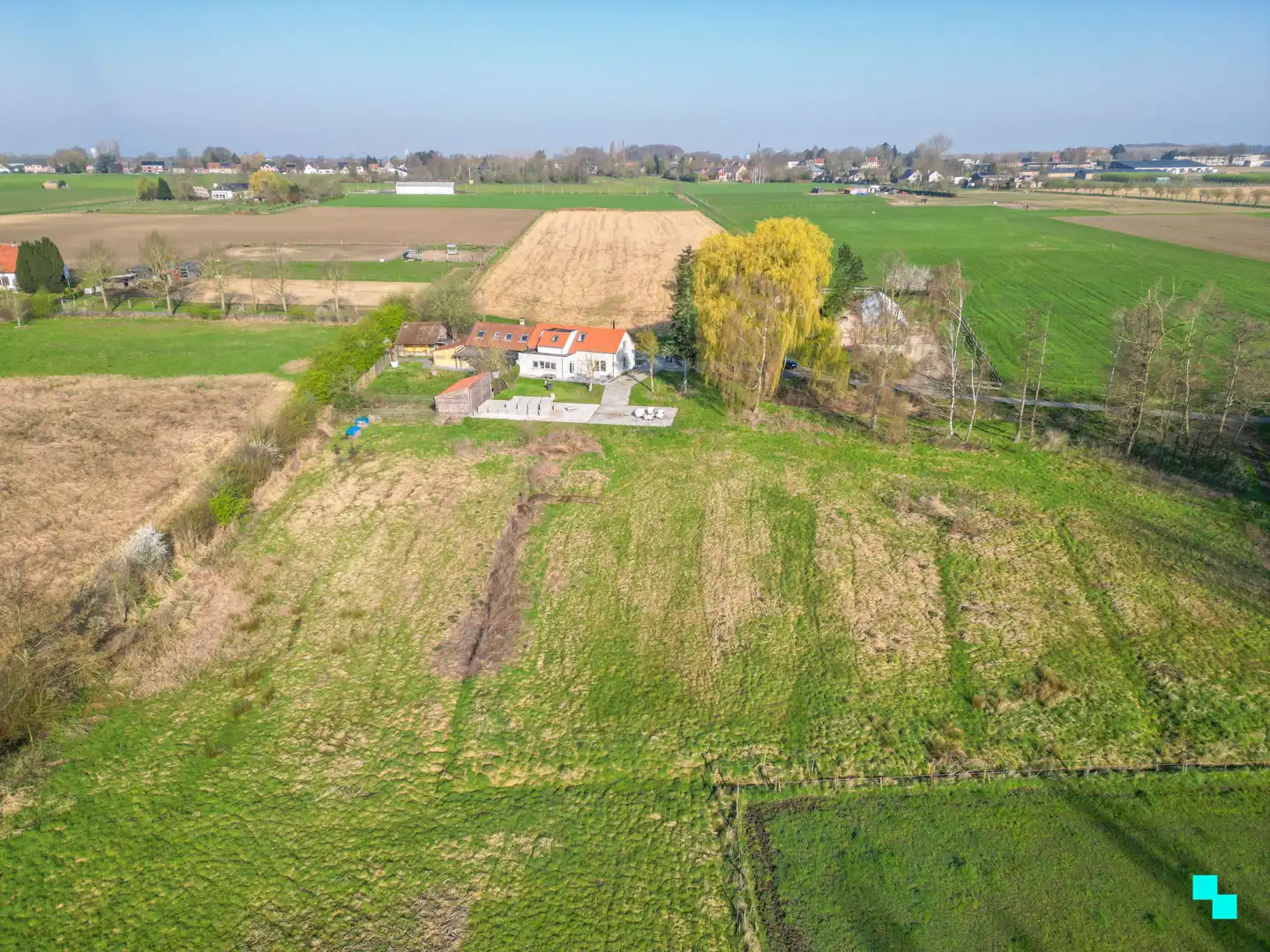 Recent gerenoveerde woning in Valleigebied foto 36