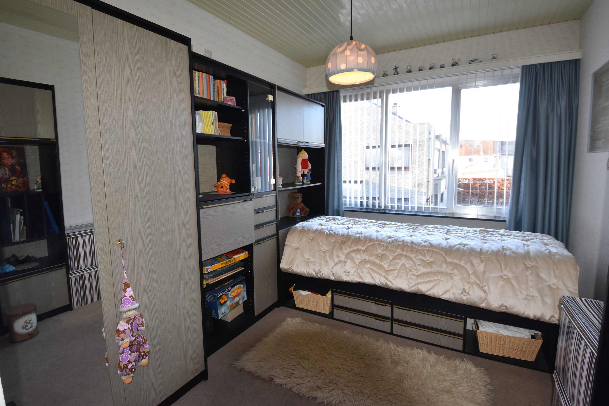 Halfopen bebouwing met 3 slaapkamers en garage. foto 13