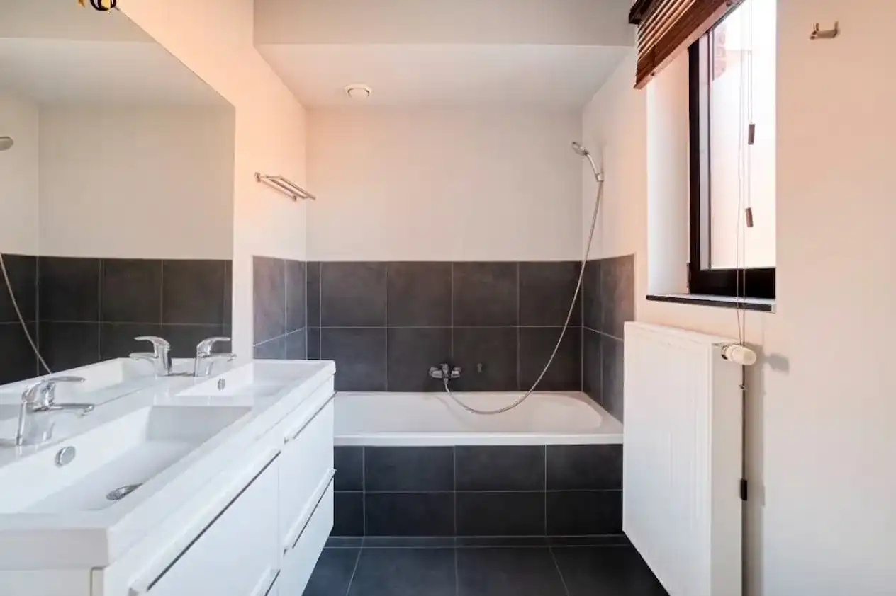 Gezinswoning met 4 slaapkamers in hartje Kessel-Lo foto 13