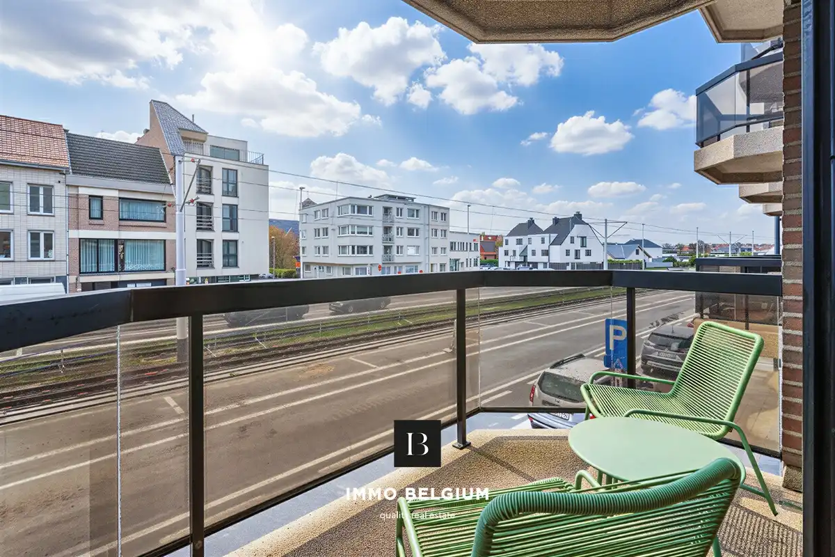 Gerenoveerd appartement/studio nabij de zeedijk van Mariakerke foto 13