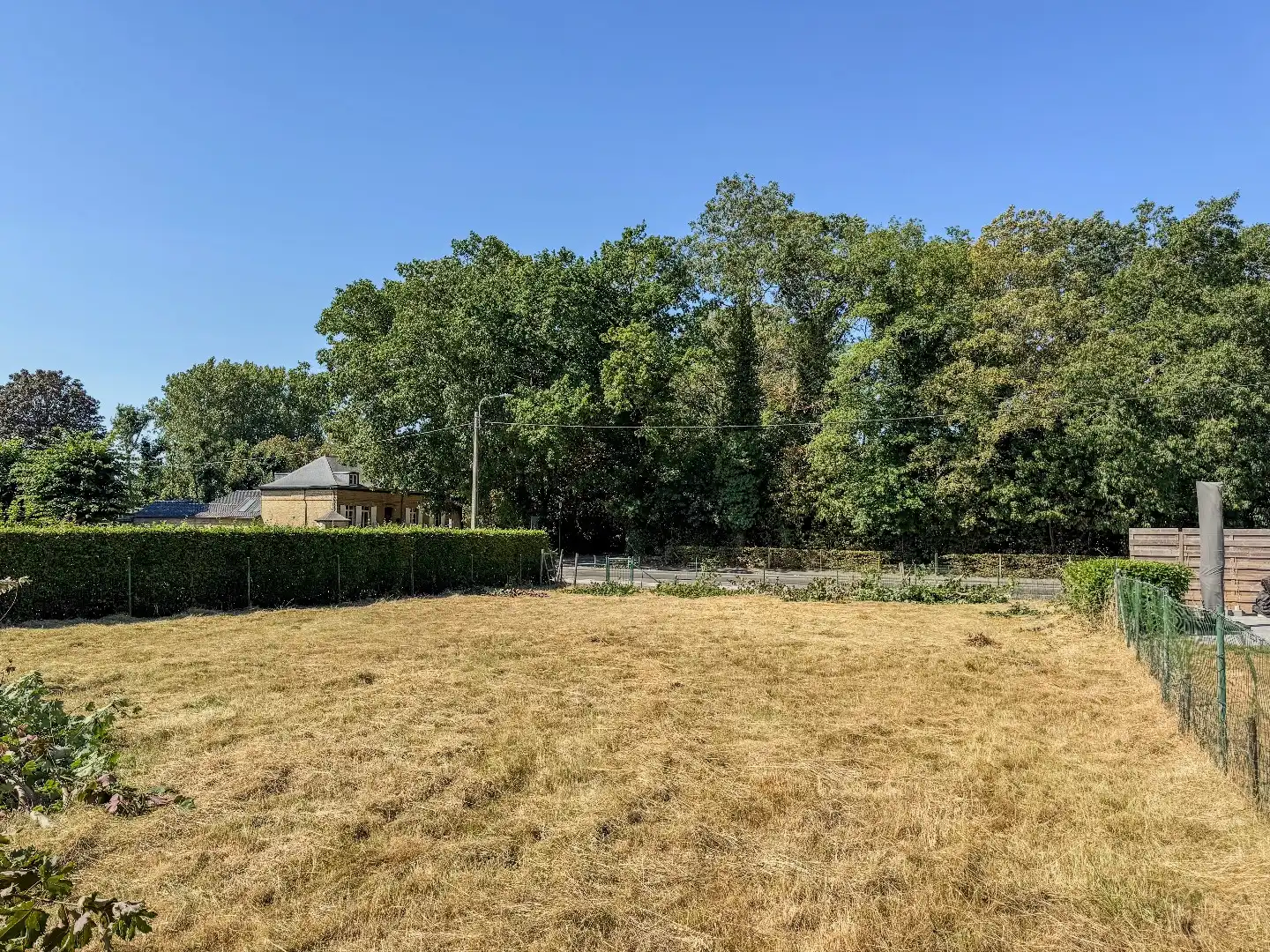 Prachtig gelegen stuk bouwgrond van 730m² foto 3