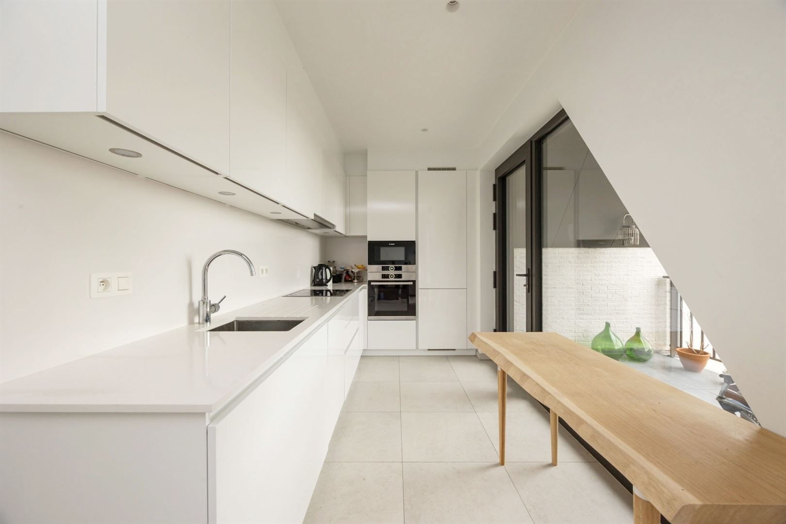 Energiezuinig appartement met twee slpks en parking foto 5