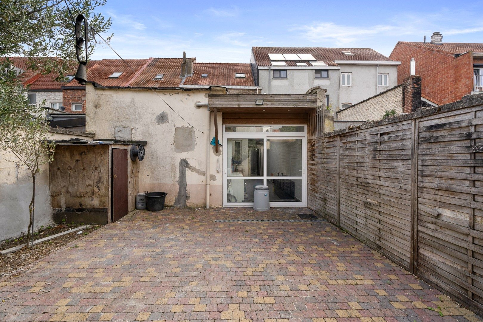 Instapklare eengezinswoning  in de Bloemekenswijk met RICHTPRIJS foto 22