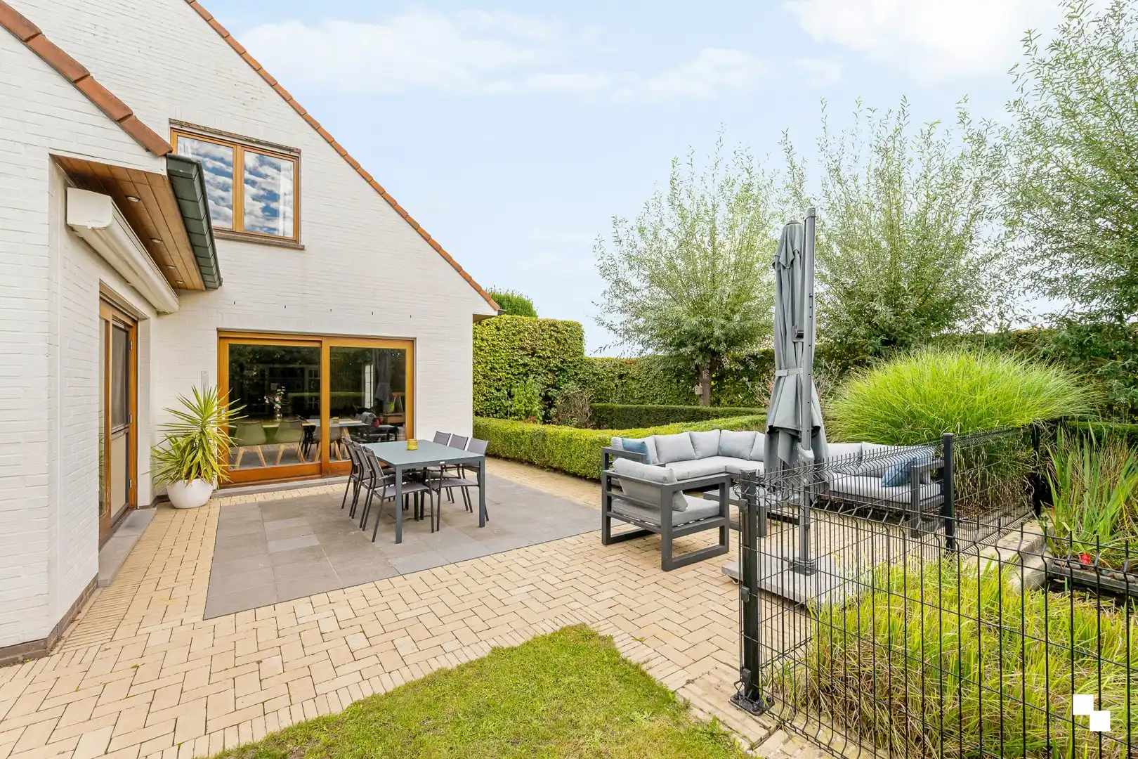 Ruimte, comfort en een toplocatie: hier woon je écht royaal te Ingelmunster! foto 14
