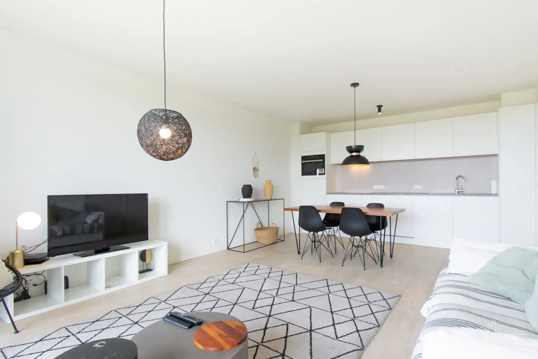 Excl. 1 slpk. appartement, vrij uitz., NAVO area foto 3