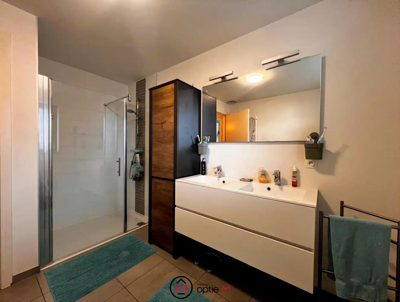 Ruim en modern appartement met 2 slaapkamers en parking in Lummen foto 9