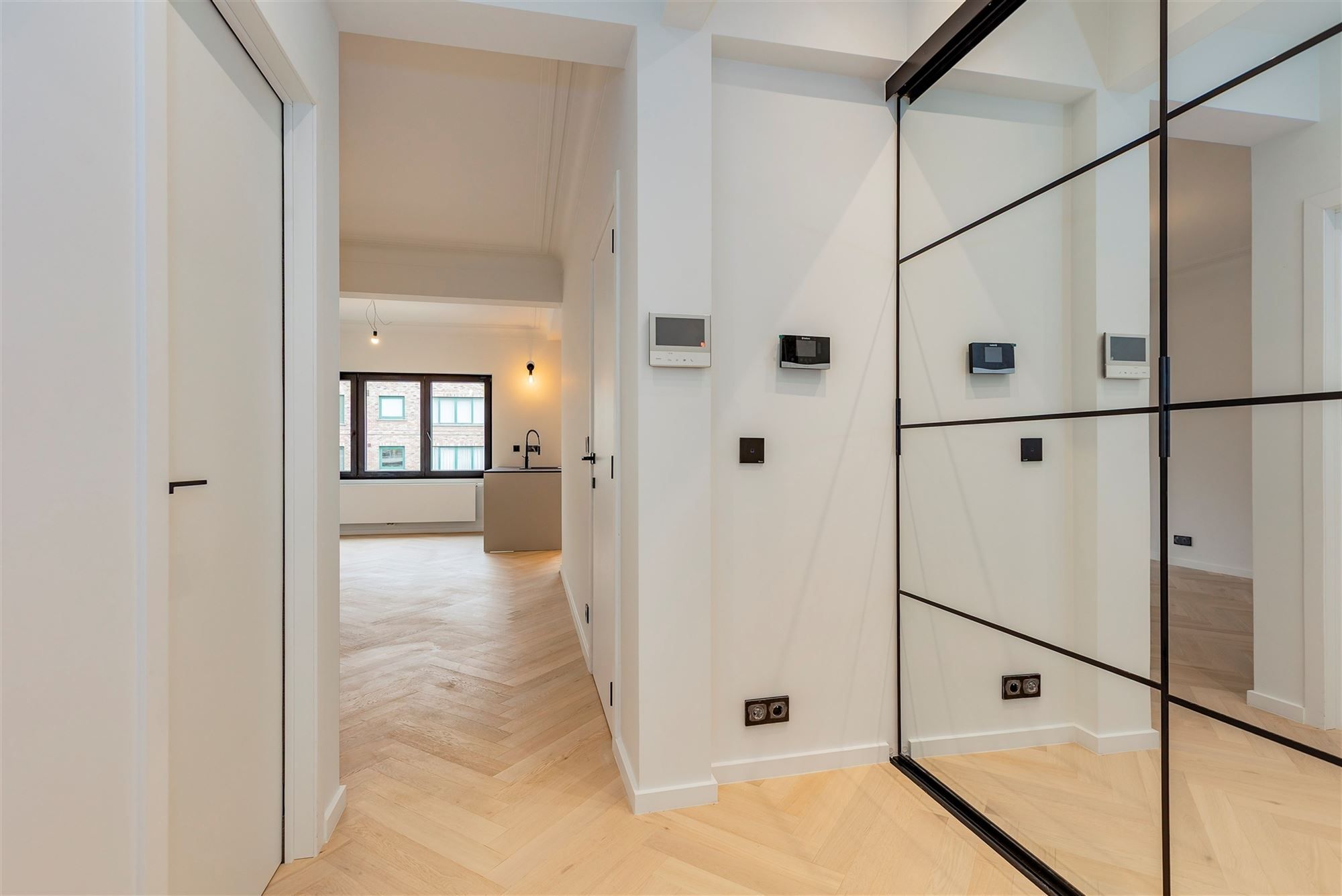 Super-de-luxe gerenoveerd appartement te Mortsel - 2 slk + 2 badk foto 11