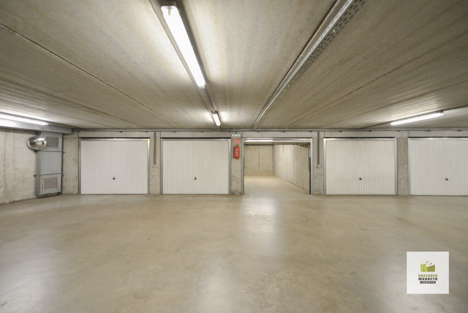 Ruim appartement met 2 slaapkamers, terras en garage in centrum Wingene foto 21