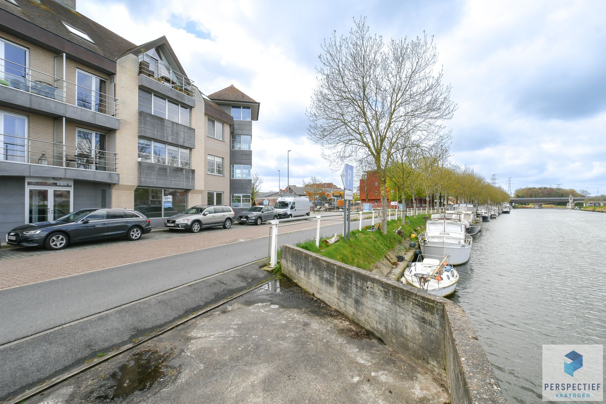 Goed gelegen GROOT HANDELSPAND (144m²) aan het kanaal vlakbij Scheepsdale foto 12