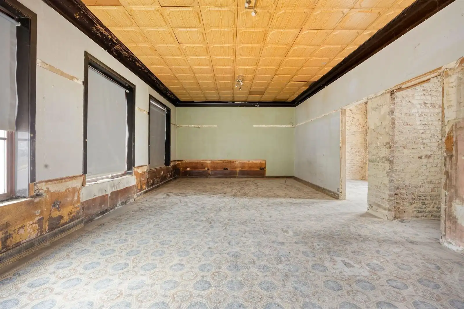 Af te werken 3-gevel woning ( met mogelijkheid tot 4 ruime slaapkamers) te Alsemberg  foto 7