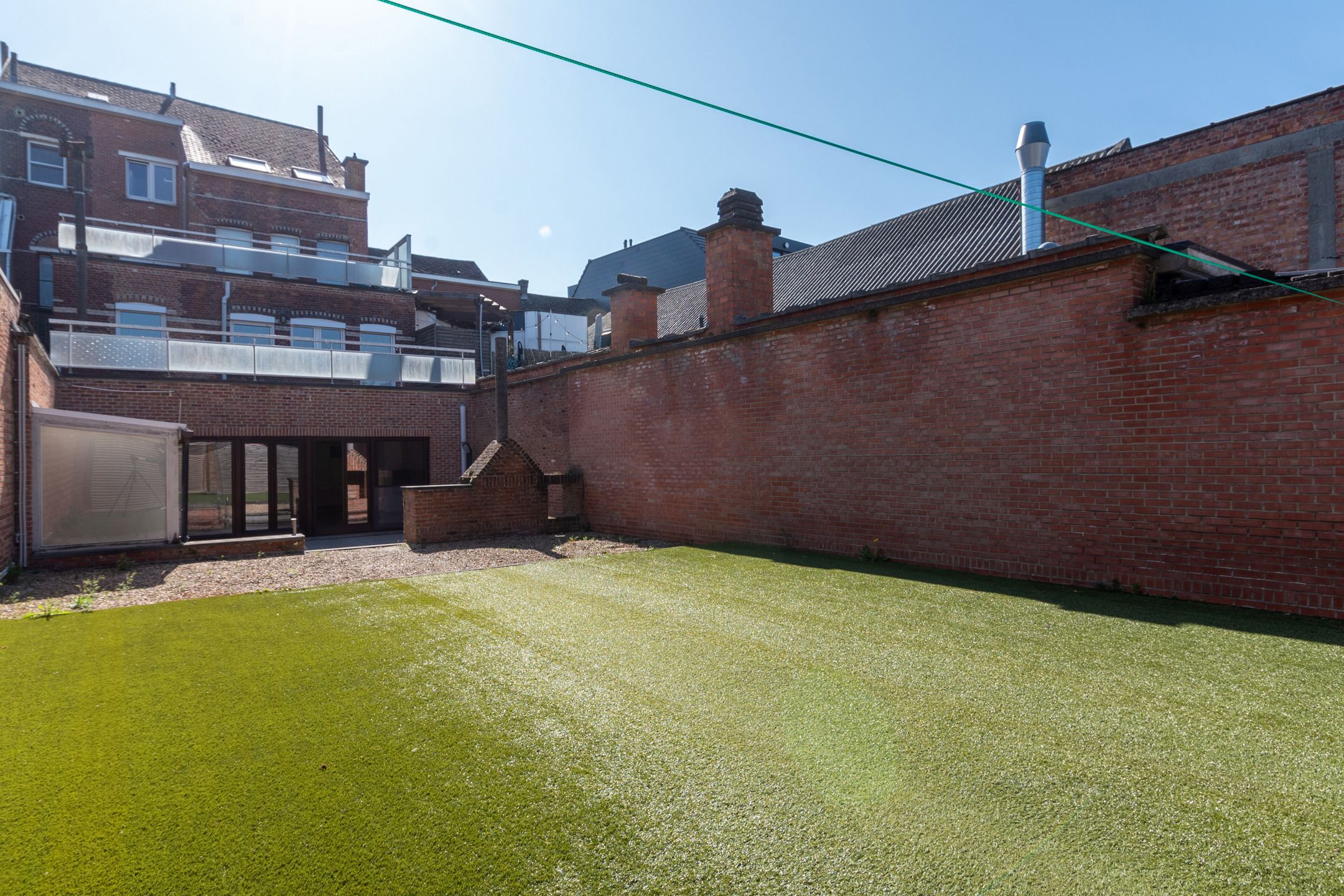 Burgerhuis in neorococostijl - handelshuis & 4 appartementen foto 17