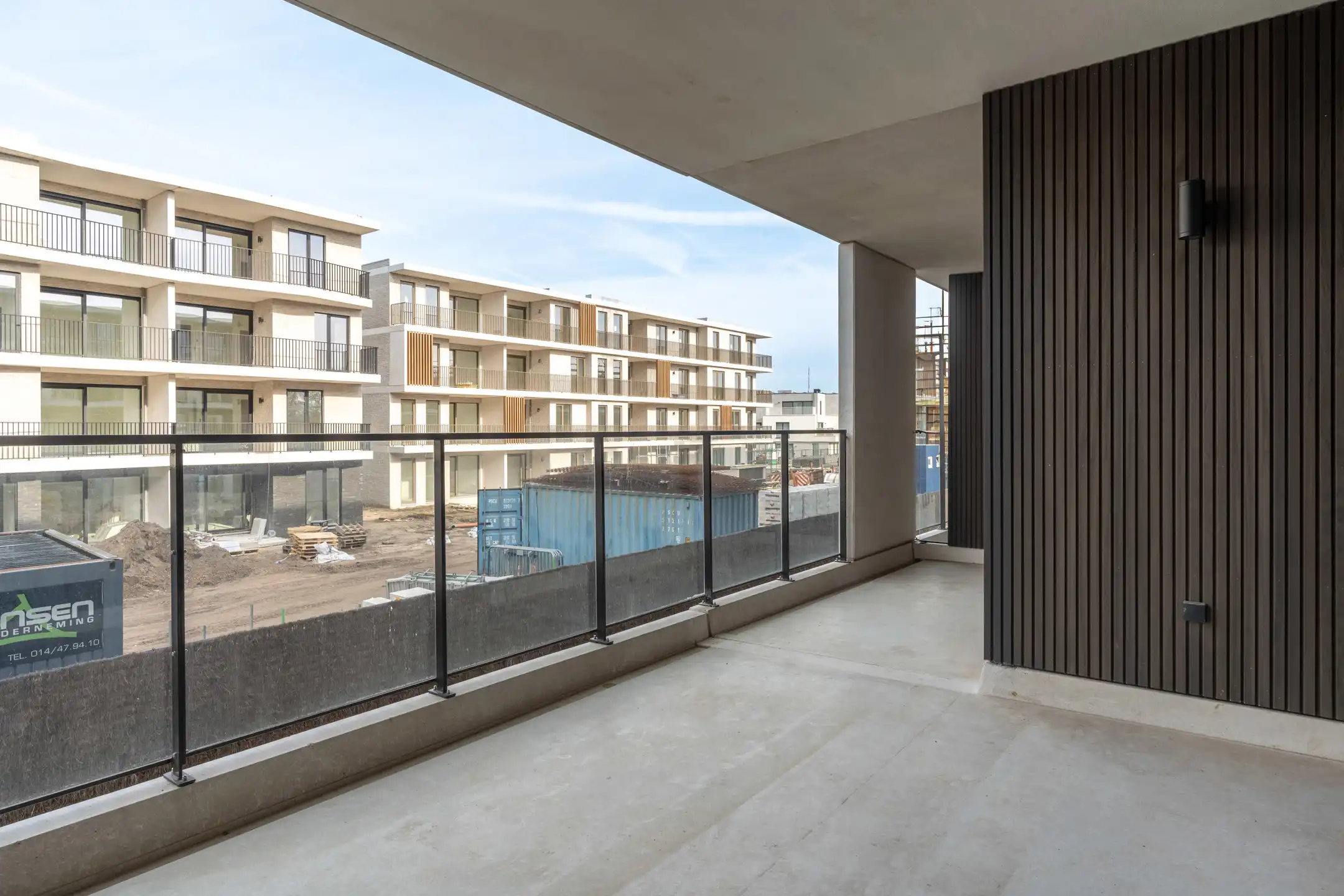 Knap energiezuinig appartement met tof terras foto 49