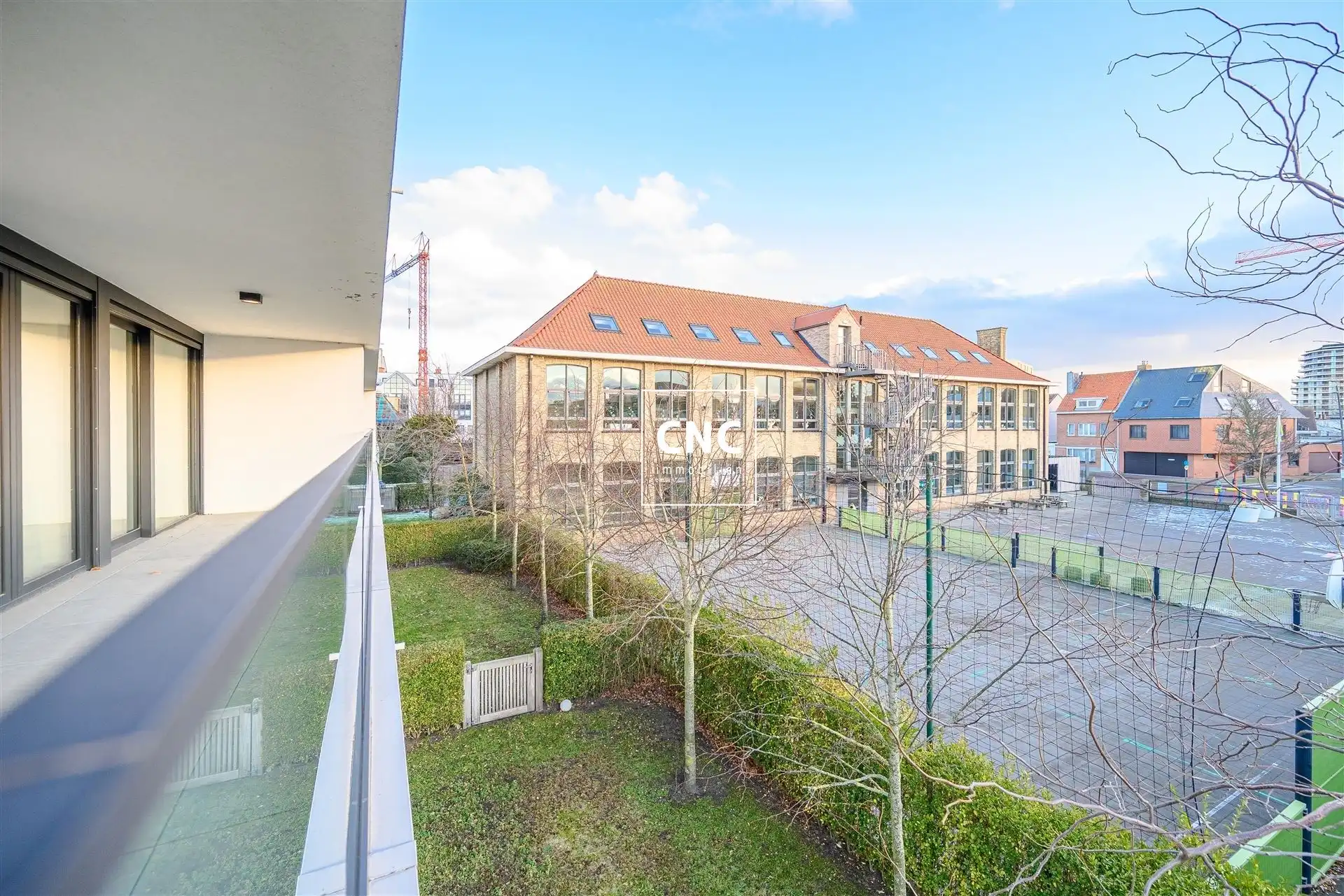 Prachtig instapklaar serviceflat met gigantische zuid-terras foto 13