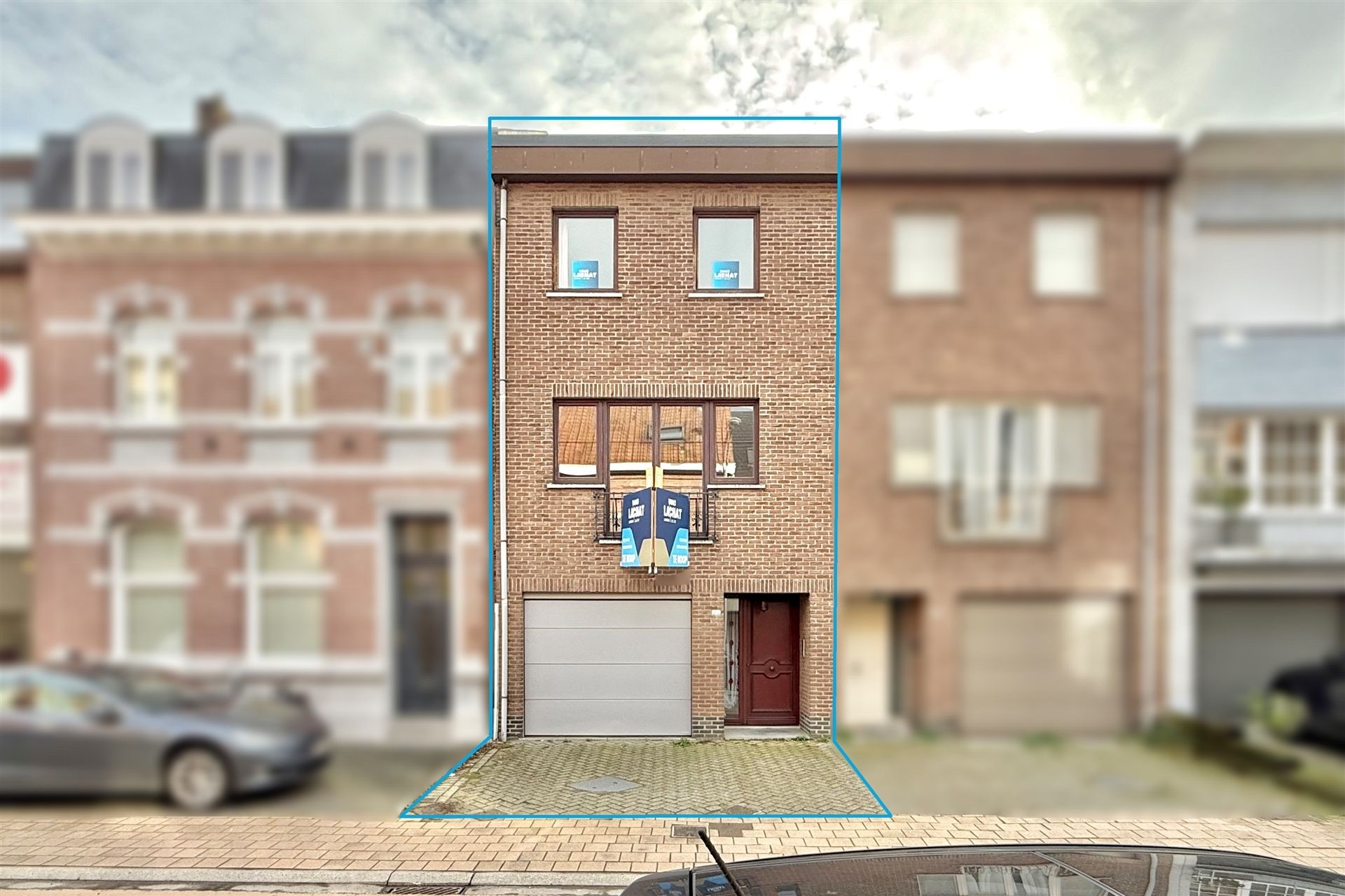 BEL-ETAGE woning met tuin in het centrum foto {{pictureIndex}}