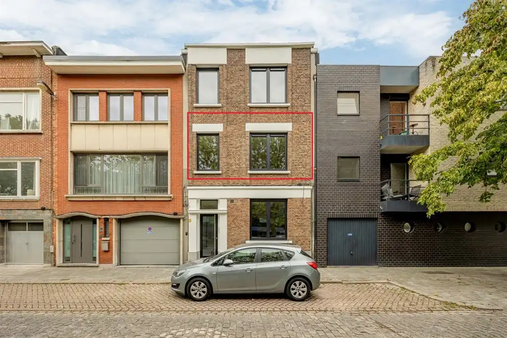 Hoogwaardig gerenoveerd app met 2 slpk en EPC A foto {{pictureIndex}}