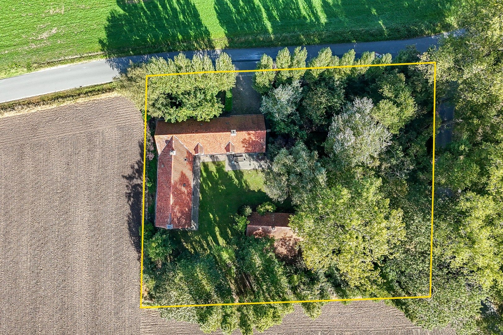 Alleenstaande woning op 2.899 m² in prachtige groene omgeving foto 31
