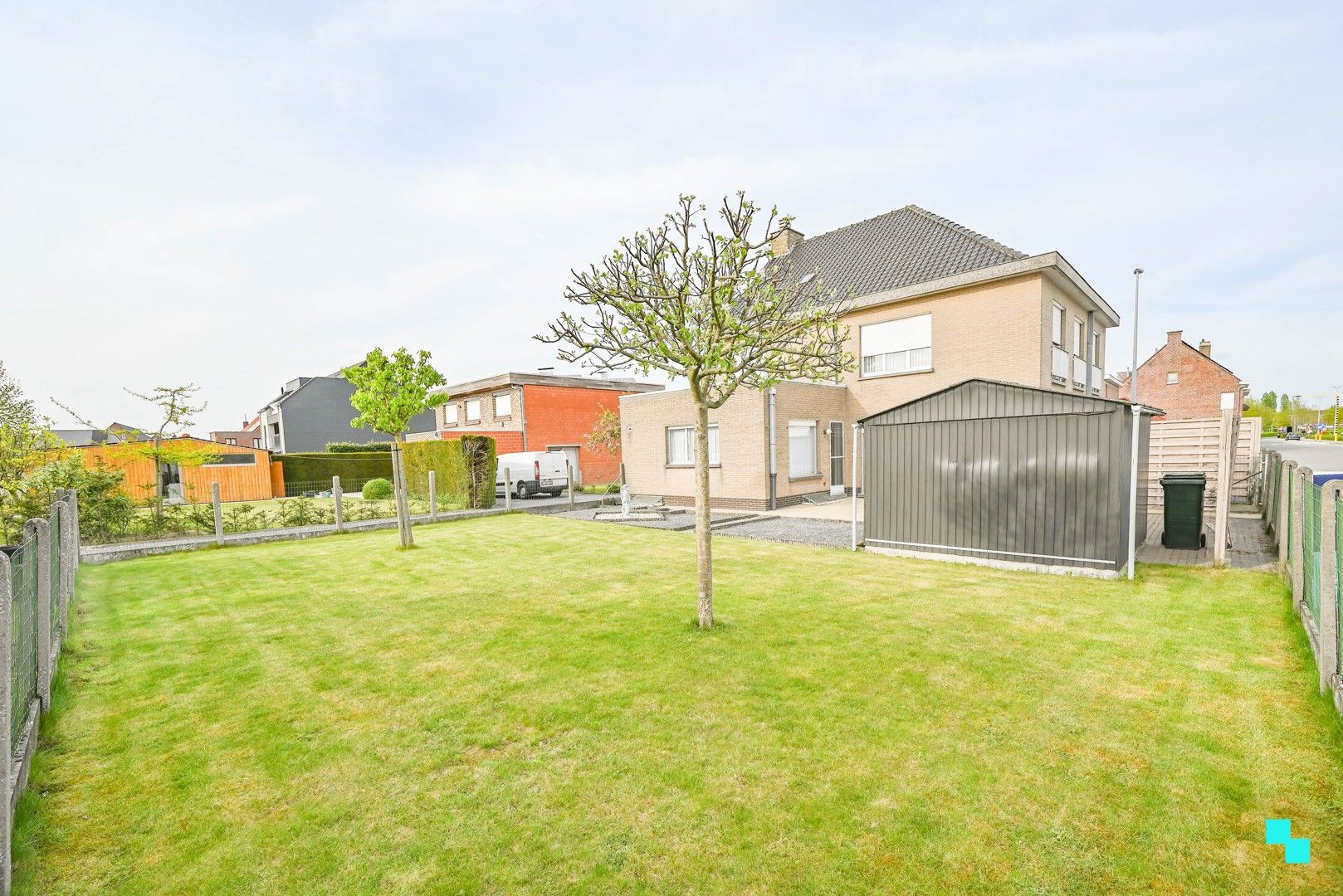 Hoekpand met 4 slaapkamers te Desselgem foto 30