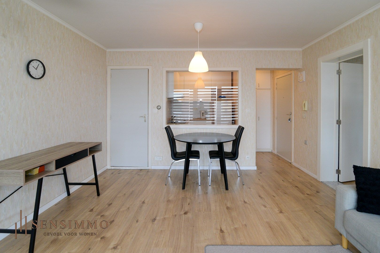 Instapklaar 1 slaapkamerappartement te centrum Genk foto 4