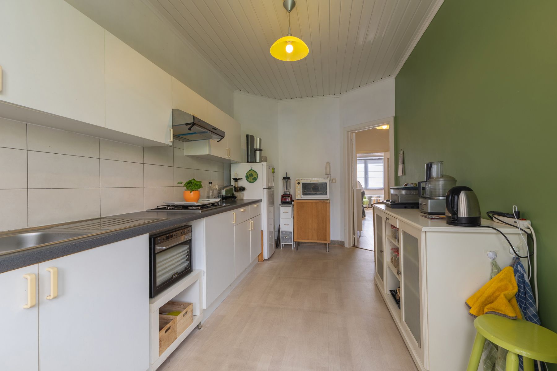 Opbrengsteigendom bestaande uit 3 appartementen en garage foto 5