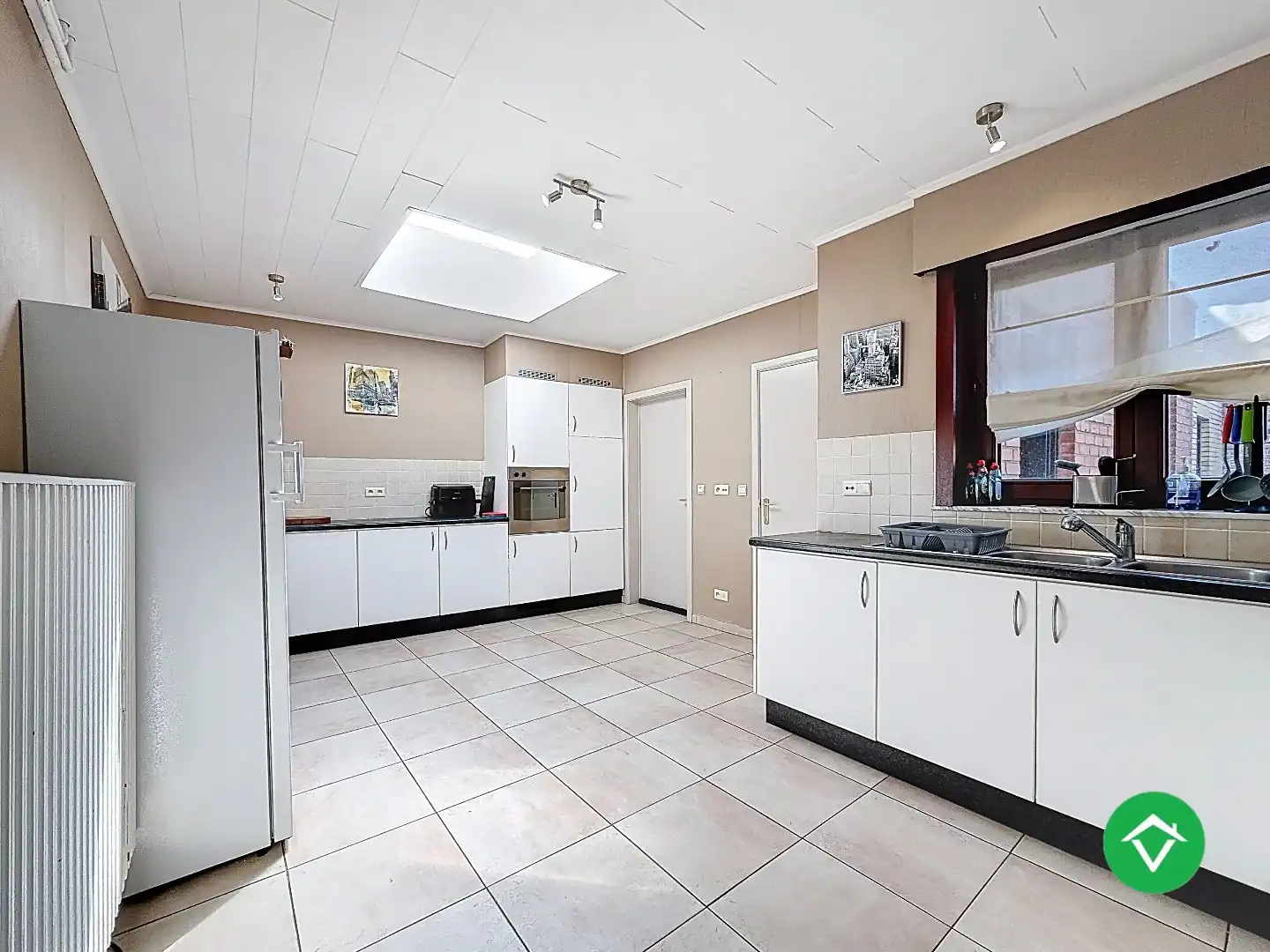 Gelijkvloers appartement met 2 slaapkamers en garage te Ichtegem foto 10