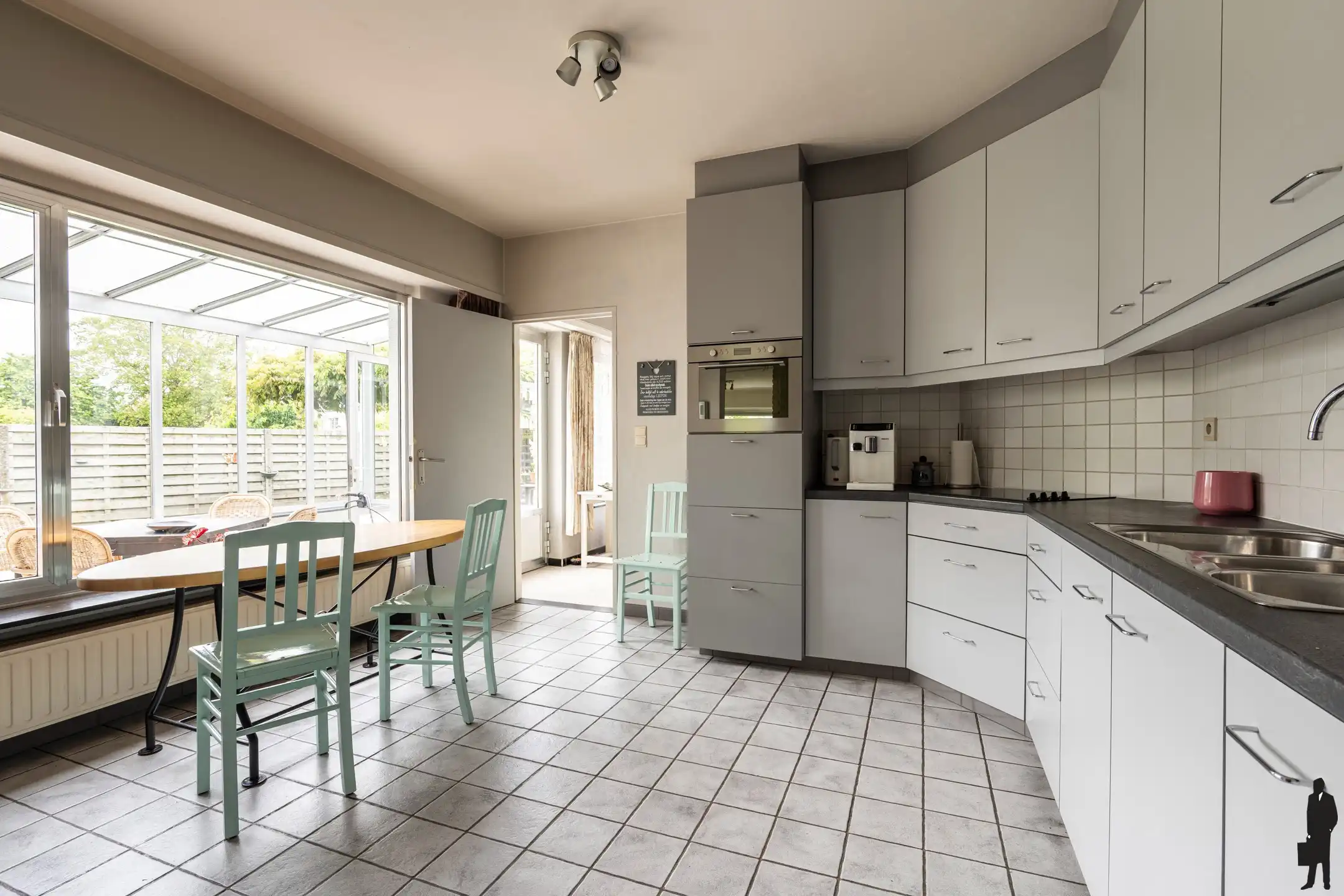 Charmante gezinswoning met tuin en garage op topligging in Hoogstraten foto 12
