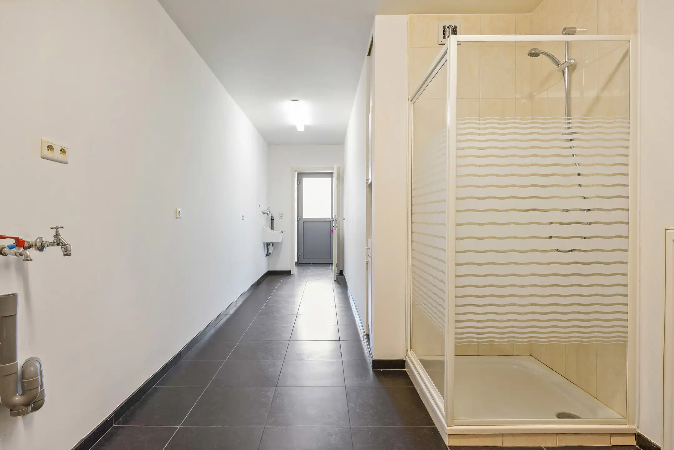 Instapklare woning met tuintje te Vlijtingen foto 5