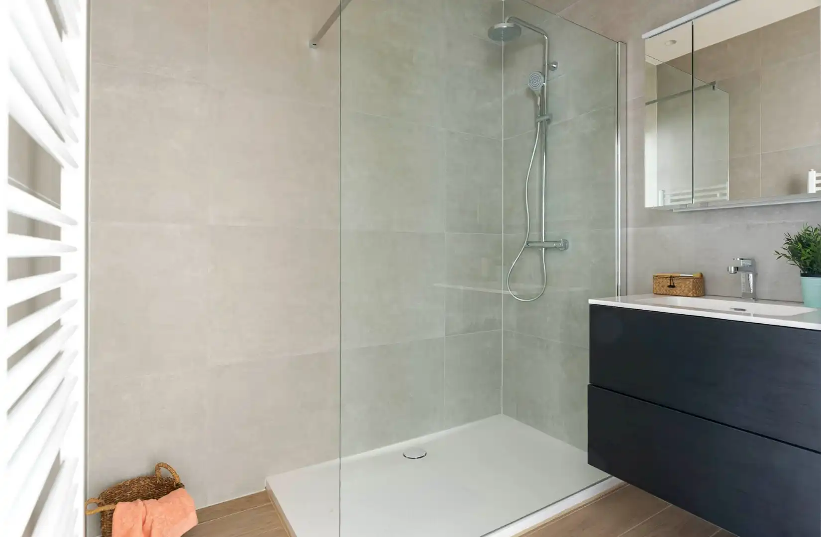 Luxueus gerenoveerd appartement op topligging foto 7