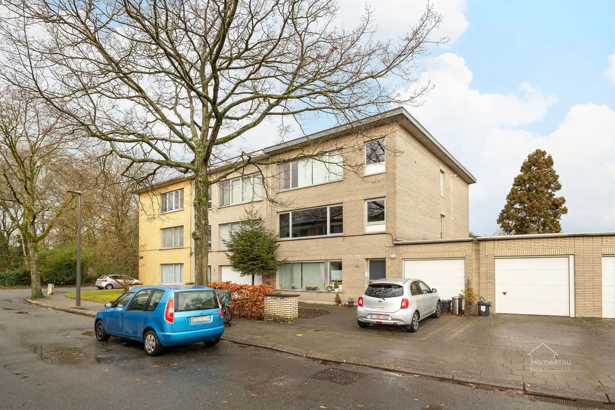 Instapklaar 2-slaapkamer appartement in Mortsel te koop! foto 15