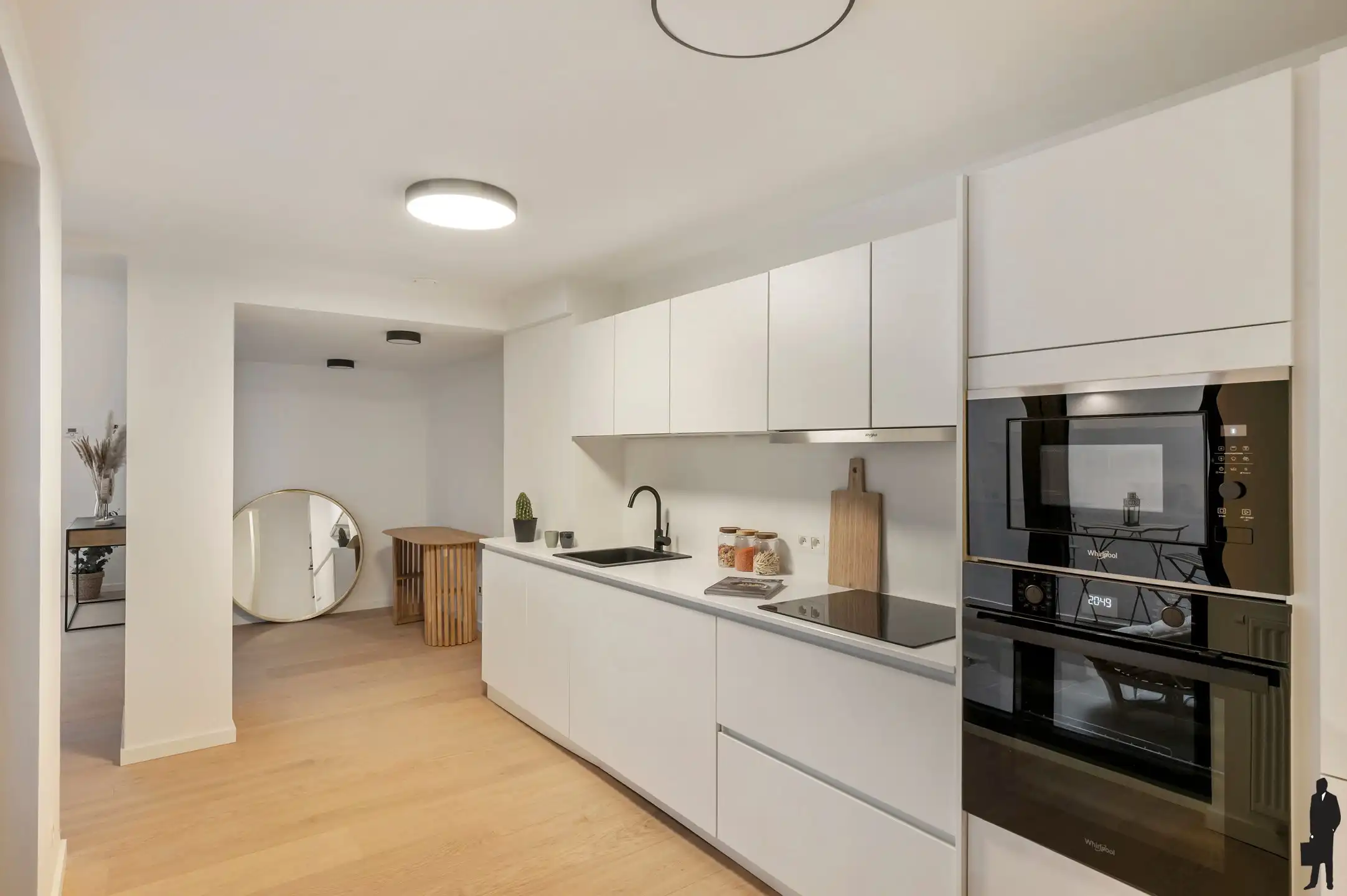 Gerenoveerde duplex met terras foto 8
