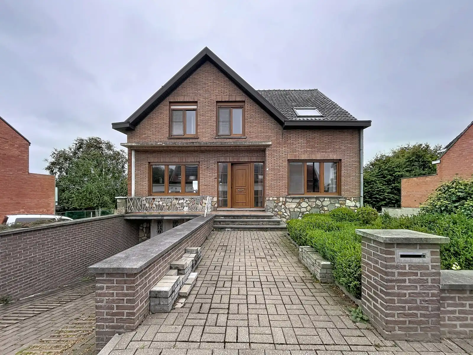 Vrijstaande woning met ruime tuin op toplocatie foto 27