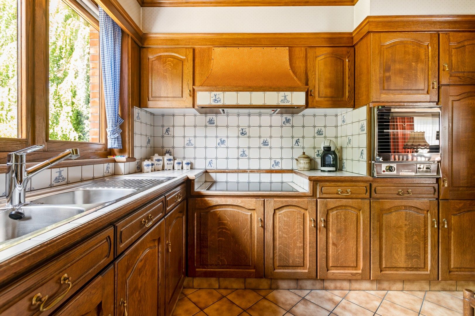 Te moderniseren landhuis op perceel 1200 m² in Elshout foto 9