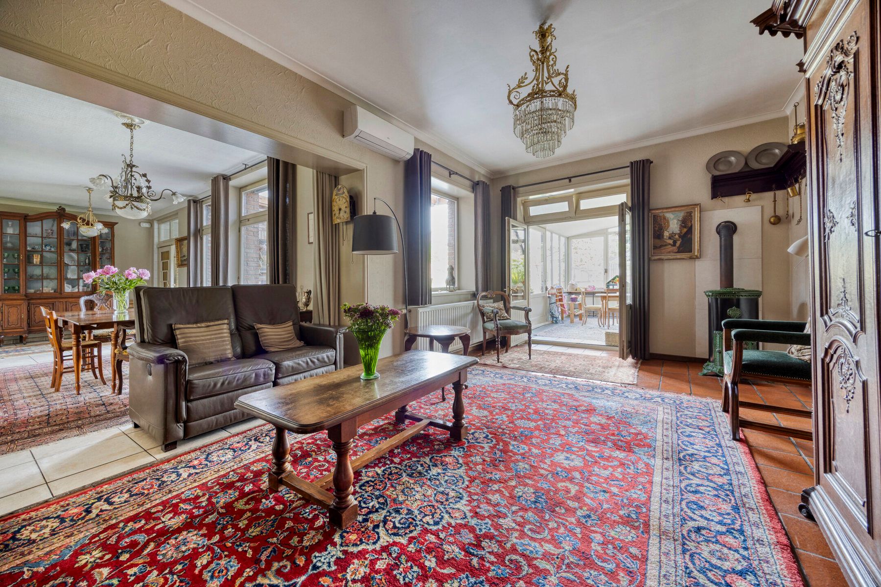 Prachtige herenwoning met 5 slpks en schitterende tuin  foto 15