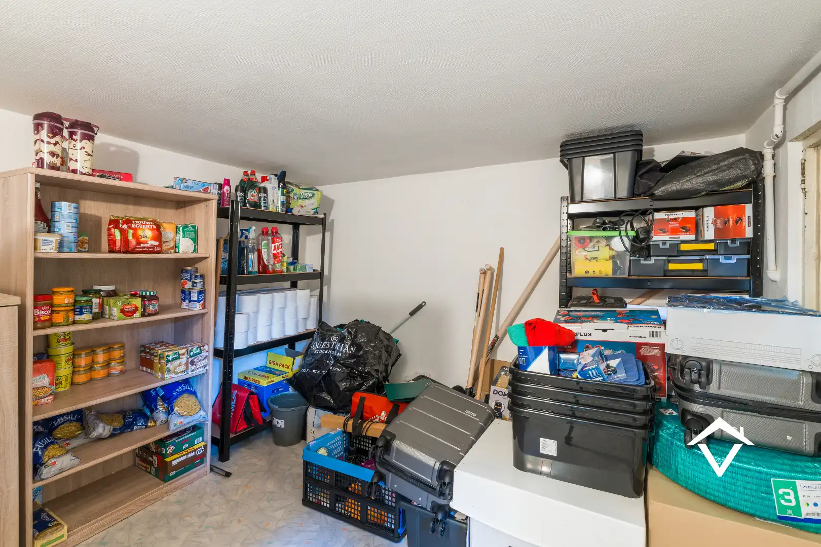 Karaktervolle stadswoning met tal van mogelijkheden op toplocatie in Torhout foto 12