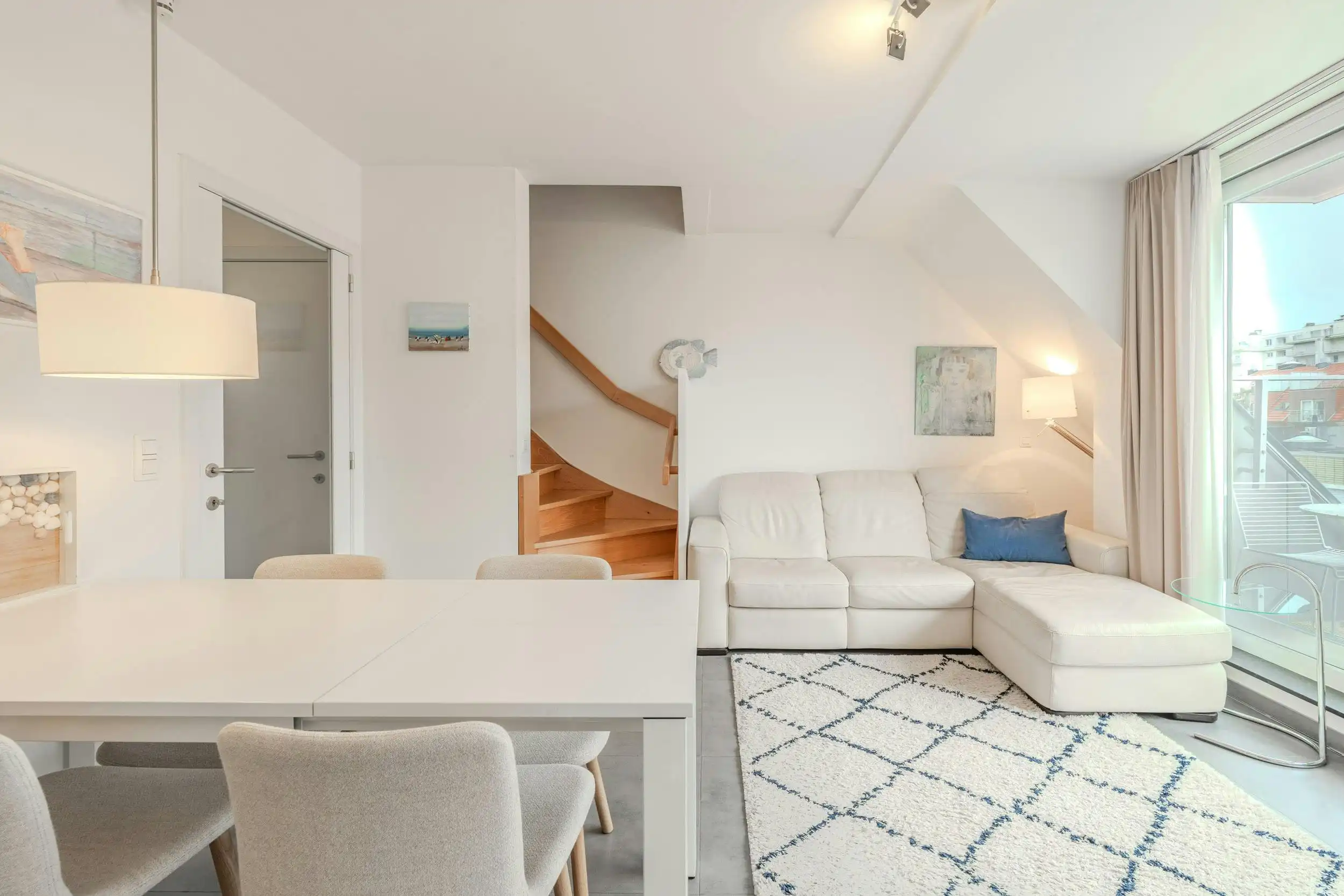 Instapklaar appartement vlak achter de vernieuwde Zeedijk! foto 7