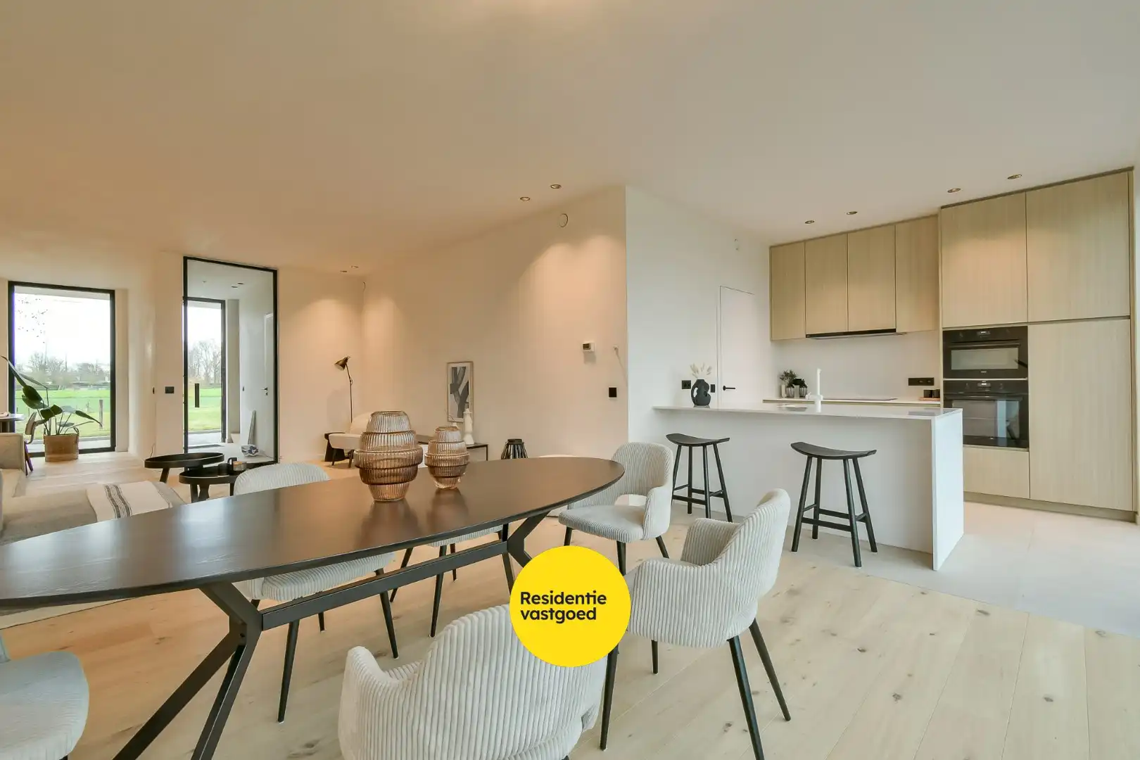 Ruime en kwalitatieve nieuwbouwwoning! foto 6