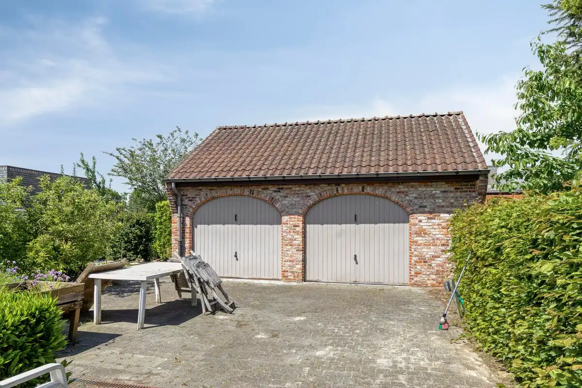 Alleenstaand huis met 5 kamers te koop in Beveren-Leie foto 27