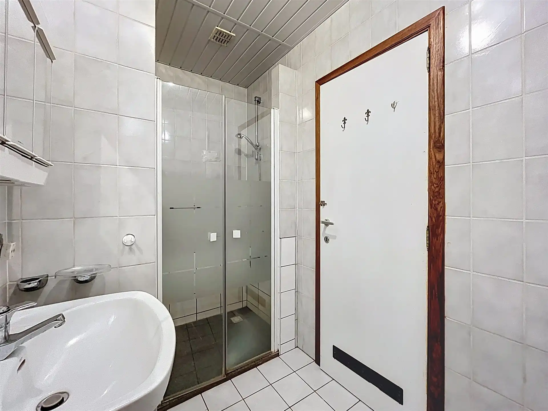 Half open bebouwing op perceel van 320m² foto 11