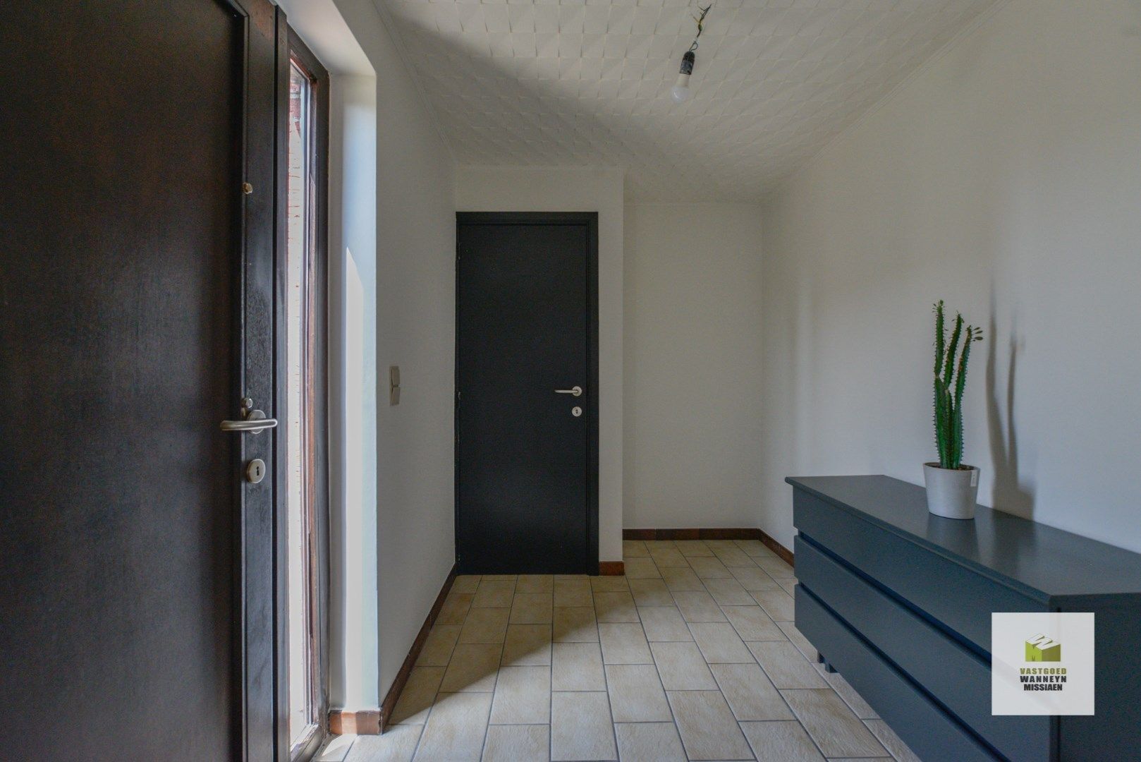 Vrijstaande woning op 700m2 met 3 slpk en zonnige tuin in doodlopende wijk te centrum Wingene foto 3