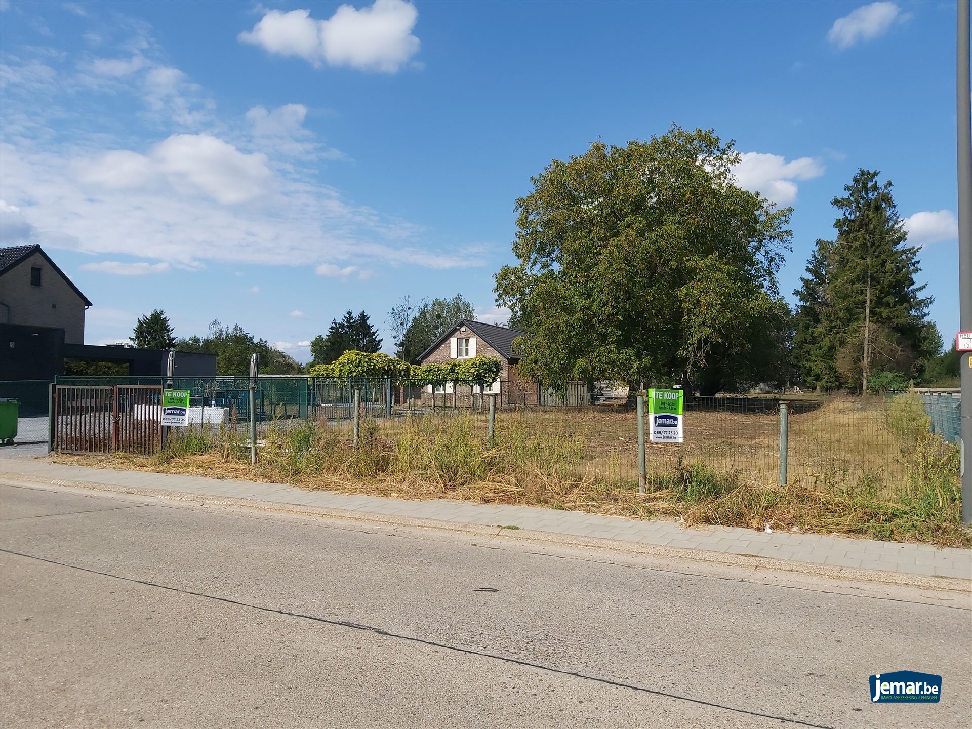 Bouwgrond voor halfopen bebouwing in het rustige Boorsem! foto {{pictureIndex}}