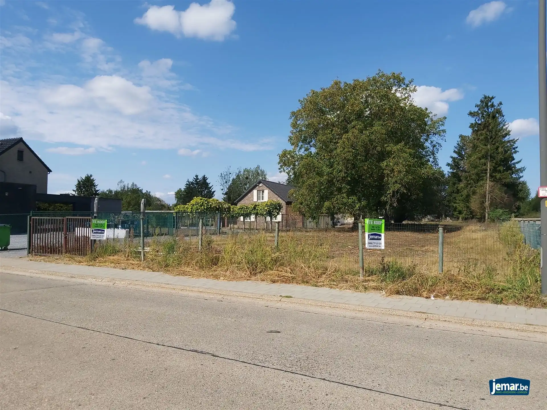 Bouwgrond voor halfopen bebouwing in het rustige Boorsem! foto {{pictureIndex}}