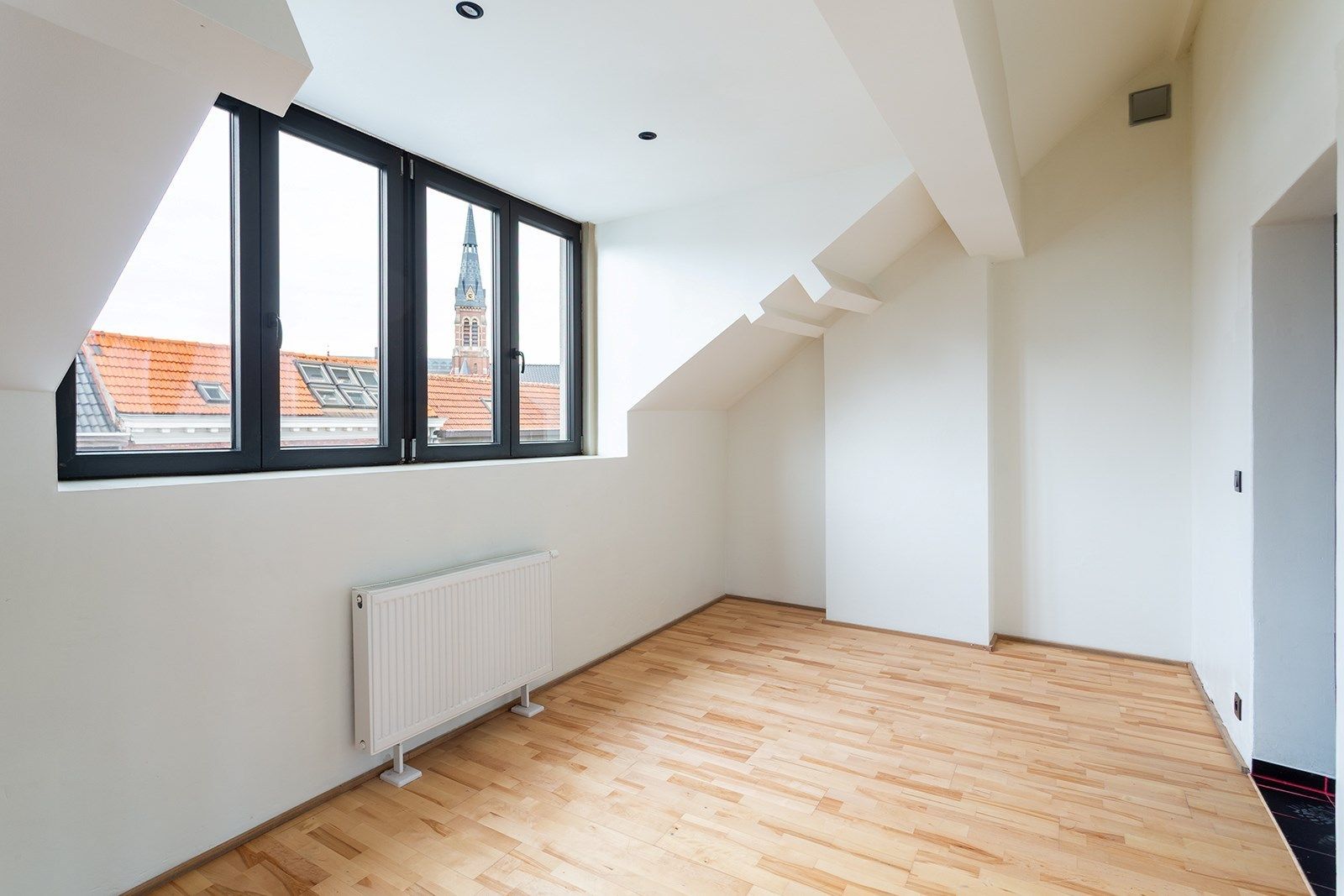 Instapklaar dakappartement op een zuchtje van Park Spoor Noord foto 17