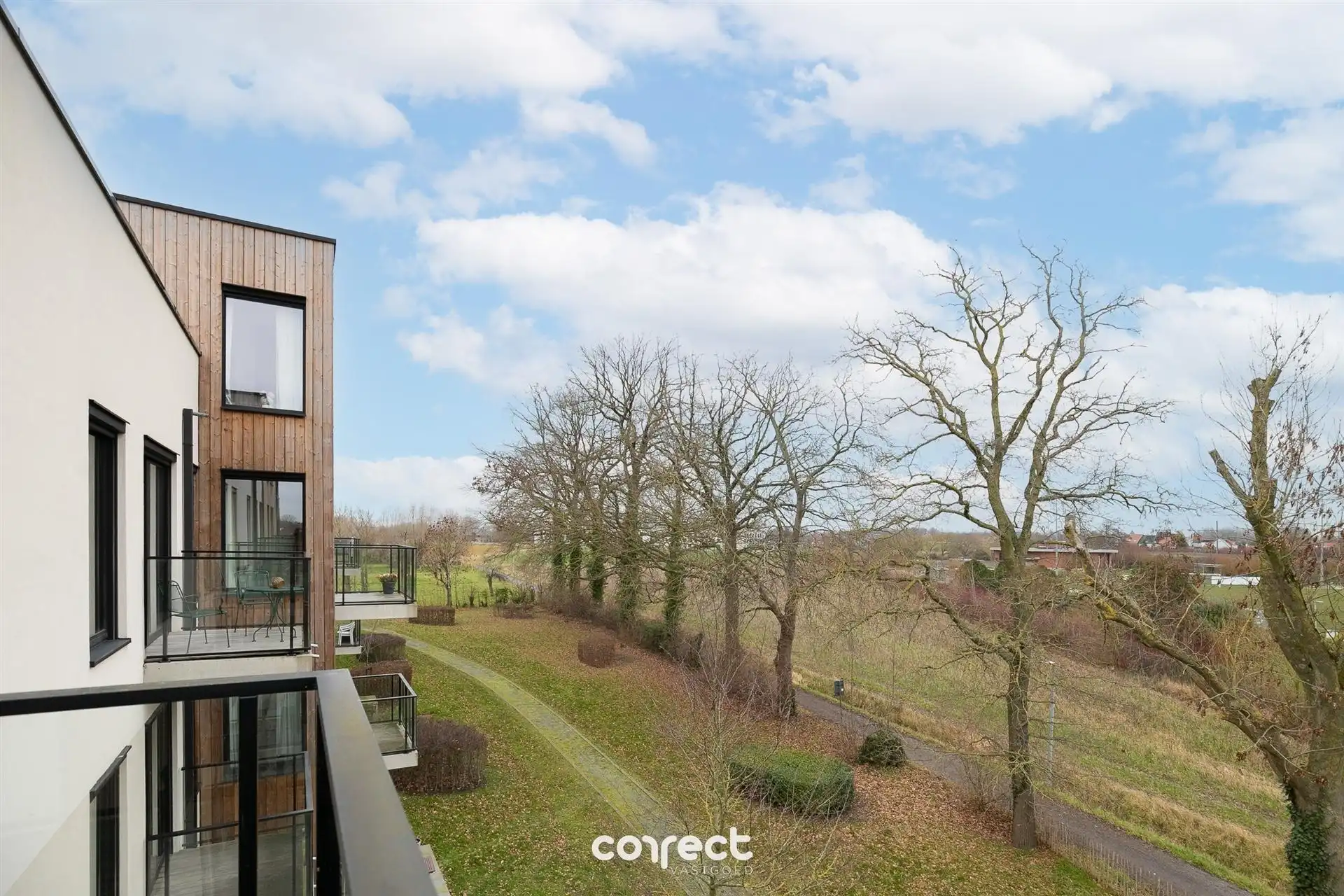 Instapklare assistentieflat te Brugge. foto 11