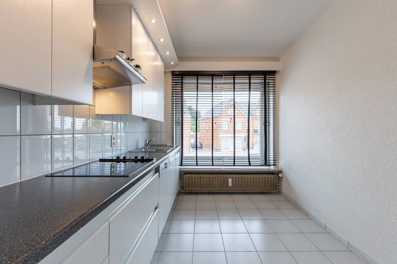 Ruime stadsduplex met terras en privé-koer in het dorpscentrum foto 6