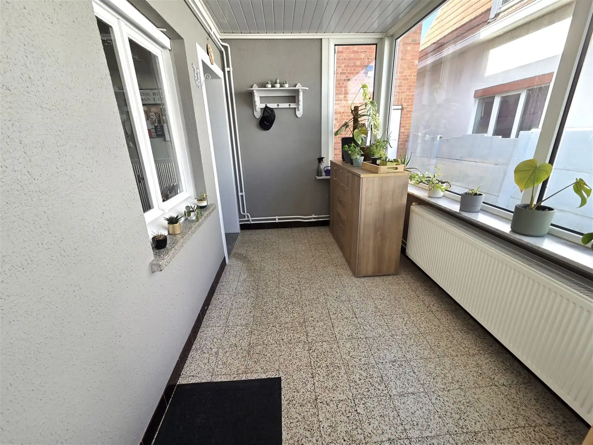Leuke woning met 3 slaapkamers, garage en bijgebouw in de tuin foto 11