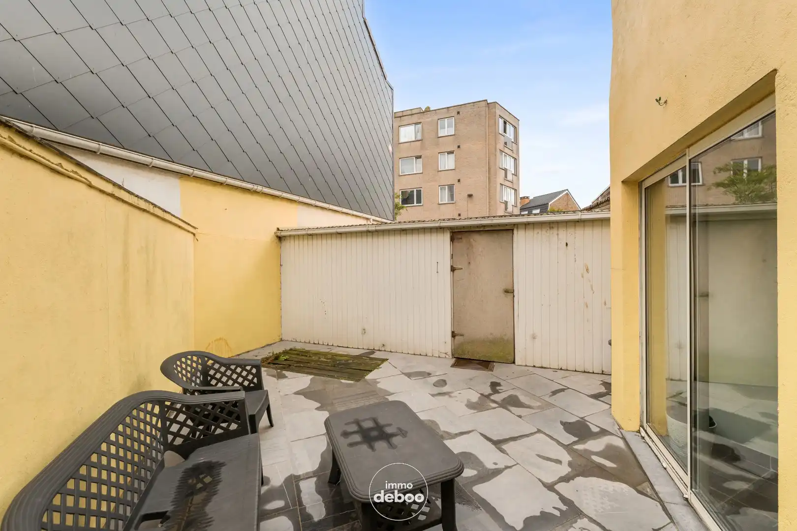 Verzorgde rijwoning met ruime garage foto 19