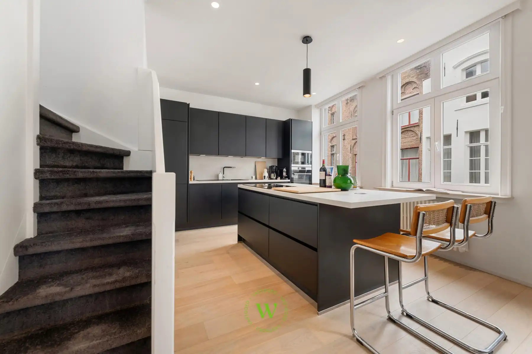 Unieke bel-étagewoning in het hart van Brugge. foto 3